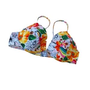 Islander Bikini Top Size 14